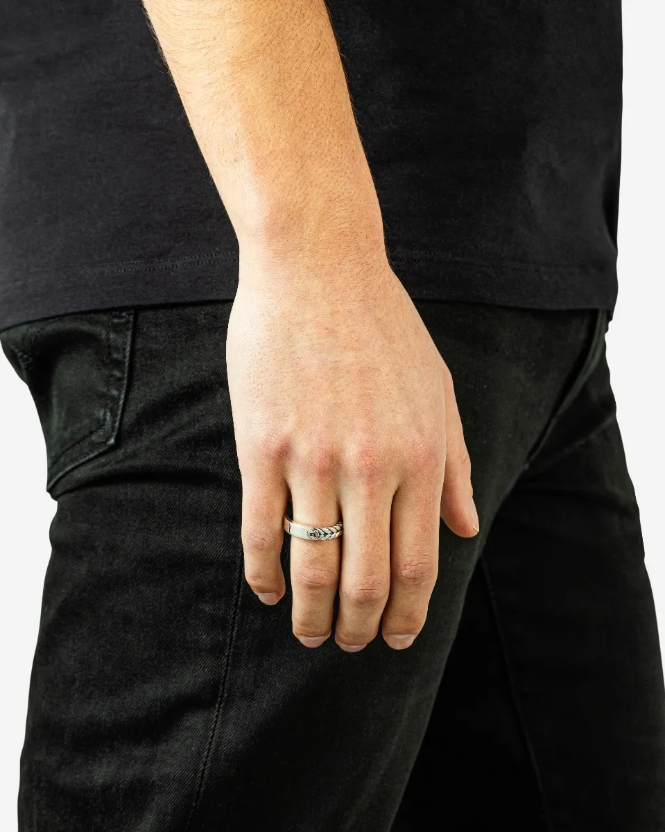 Buddha to Buddha Barbara Small Dual Ring